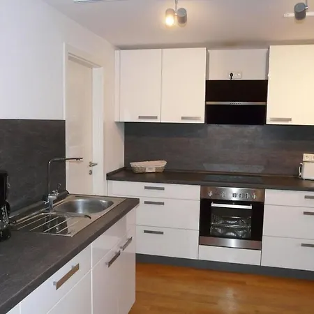 Kampenwand Loft Modern Retreat בית נופש *